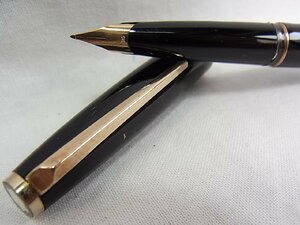  old model Montblanc absorption type fountain pen : pen .585K14 for storage in the case : exterior large damage per less passing of years. use . equipped.