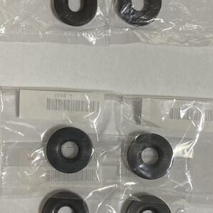 送料無料 カワサキ純正新品 ゼファー400 ゼファーχ サイドカバー グロメット サイドカバー ゴム ダンパー ラバー ブッシュ アルフィン 204