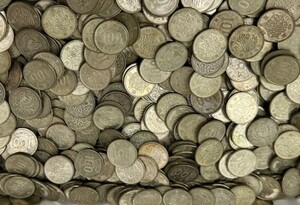 大量（７００枚） 100円銀貨 稲穂 鳳凰 古銭 大量セット 旧硬貨　古銭 硬貨銀貨