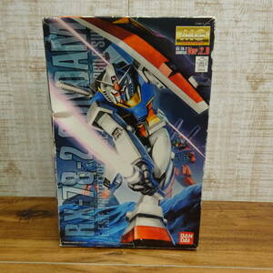 *BANDAI | Bandai MG 1/100 RX-78-2 Gundam Ver.2.0 U3