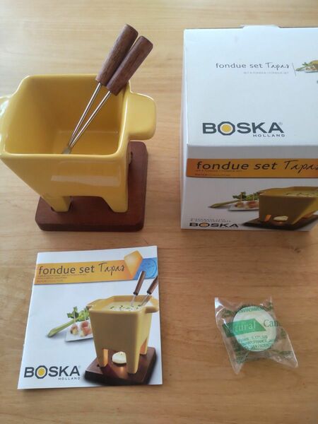 新品未使用　BosKA(ボスカ)チーズフォンデュセット　2 人用　イエロー
