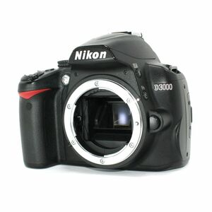 Nikon D3000 デジタル一眼レフカメラ☆ボディー☆完動美品☆