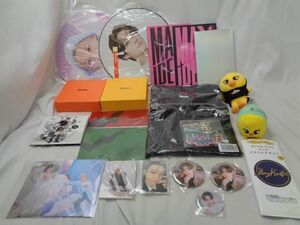 [ including in a package possible ] secondhand goods ..Stray Kids BTS other ferric s "uchiwa" fan acrylic fiber stand trading card 13 sheets etc. goods set 