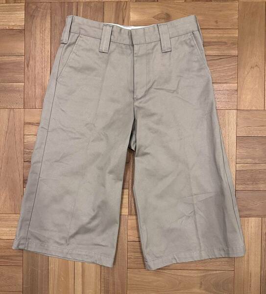 HYKE cotton twill short pants