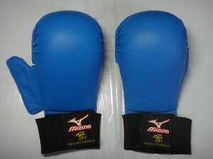 karate . supporter MIZUNO( Mizuno ) blue M size glove 