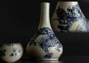  Goryeo Joseon Dynasty name goods collection collector discharge goods morning . fine art Joseon Dynasty dragon blue flower blue and white ceramics bin 