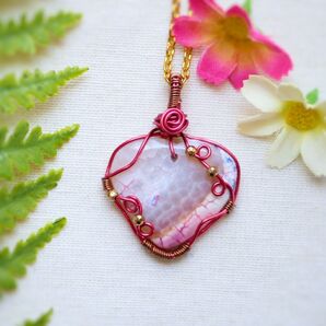 ハートのピンクドラゴンアゲート ワイヤーラッピング ネックレス
