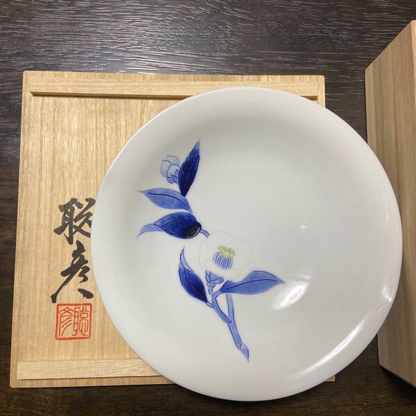 有田焼 有田磁器 辻聡彦作「白椿」皿 丸皿 新品未使用