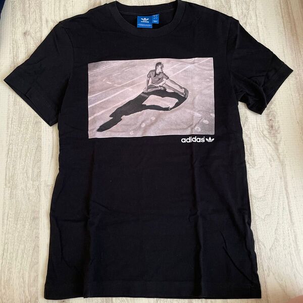 adidas 半袖Tシャツ
