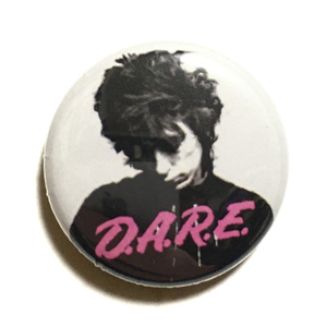 25mm 缶バッジ Johnny Thunders ジョニーサンダース DARE 薬物撲滅 禁止 Punk New York Dolls LAMF