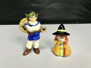 ドラゴンクエスト　陶器人形　ドラクエ４勇者　ドラクエ３魔法使い（女）　２体セット　Dragon Quest, pottery doll　フィギュア