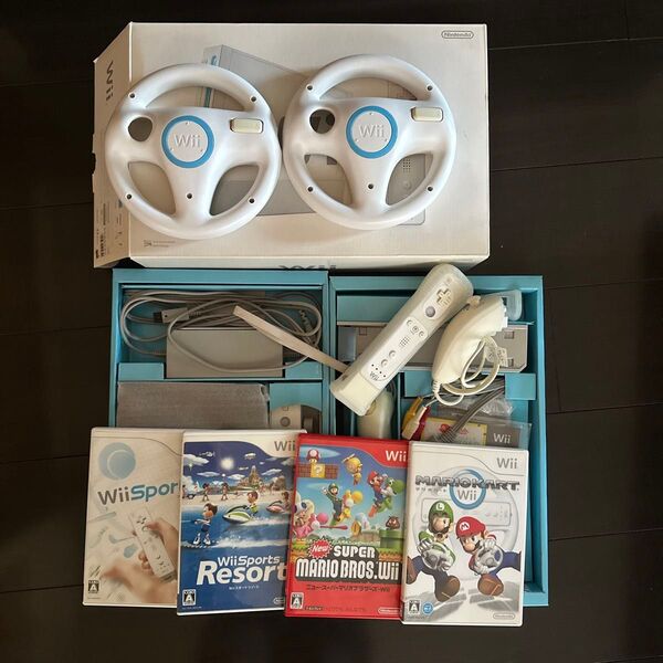 【ソフト4本付き】 ニンテンドー Wii 本体 周辺機器 まとめ売り