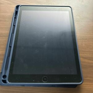 46173 iPad Air 64GB グレー　Wi-Fiモデル　中古品