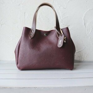 [ sale ] free shipping soft on goods wine color peiz Lee type pushed . soft light weight in stock natural leather Mini bag hand made 4111