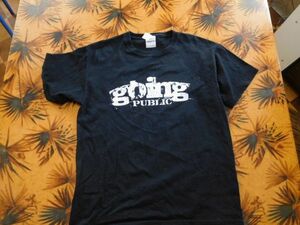 T-shits Tシャツ no.226 GILDAN YOUTH L GOING PUBLIC 黒　米軍基地上着 古着　used AIRFORCE