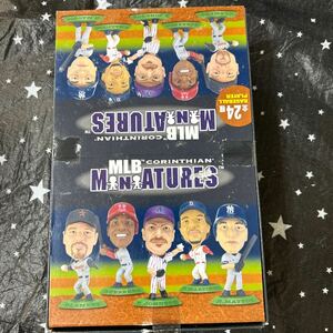 MLB Corinthian miniature figure all 24 kind corinthian miniature series 2 unopened ichi low pine . preeminence . Landy Johnson 