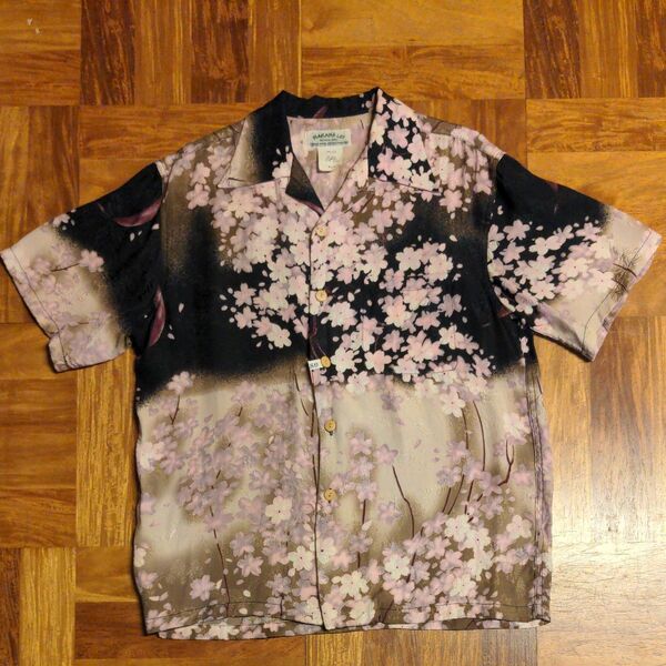 マカナレイ アロハシャツ 桜