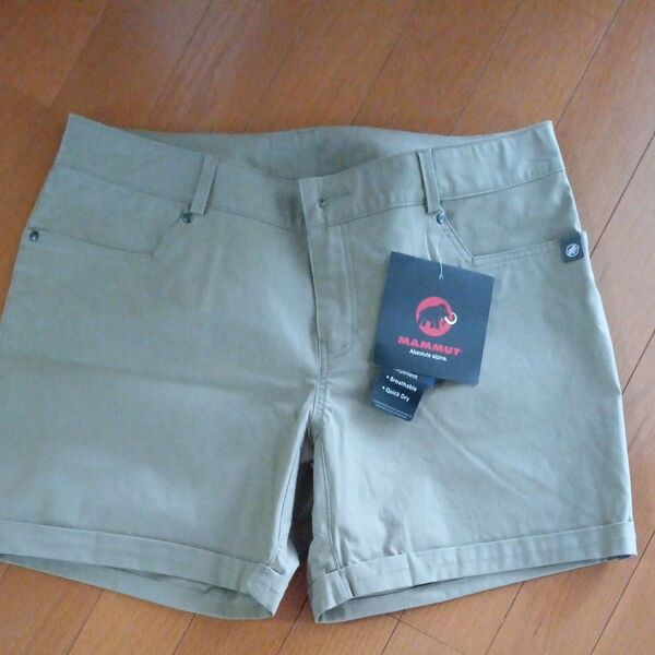 ショートパンツマムートサイズL新品未使用。