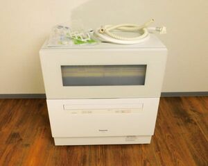 Panasonic パナソニック 食器洗い乾燥機 NP-TH4-W 2023年製 ホワイト 「ストリーム除菌洗浄」「80℃すすぎ」食洗器 直接引取可 gtt2406003