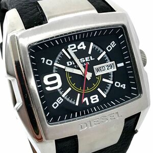 DIESEL ディーゼル 腕時計 DZ1215 クオーツ スクエア シルバー ブラック カレンダー コレクション 箱付き 電池交換済み 動作確認済み