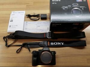 SONY ILCE-7M3 α7IIIミラーレス一眼カメラ レンズ 三脚 付属品付ミラーレス一眼カメラ α7III SONY 