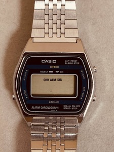 ★CASIO Lithium アラーム クロノグラフ デジタルウォッチ A852 クォーツ メンズ　腕時計　カシオ