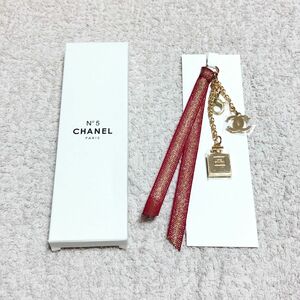 新品　CHANEL ホリデー限定 N°5キーホルダー ゴールドキーリングチャーム