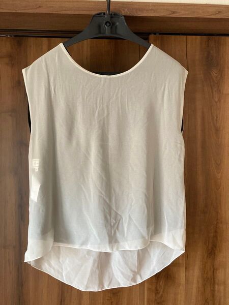 美品 半袖ブラウス リバーシブル Mサイズ