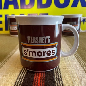  is - She's HERSHEY'S chocolate advertisement mug USA Vintage tableware /80's America antique miscellaneous goods old clothes Ad ba Thai Gin g signboard 