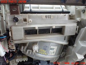 1UPJ-16486095]ハイエースバン200系(KDH205V)ブロアファン(ブロアーファン) 中古