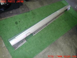 1UPJ-16091390]ベンツ A180(176042 W176)右サイドステップ 中古