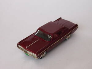 Brooklin ブルックリン Models 1/43 1963 OLDSMOBILE STARFIRE（ホワイトメタル/鋳物製）英国製 超入手困難品