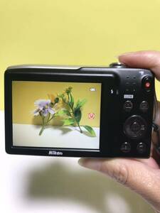 Nikon ニコン COOLPIX S3300 クールピクス　コンパクトデジタルカメラ 動作確認済み