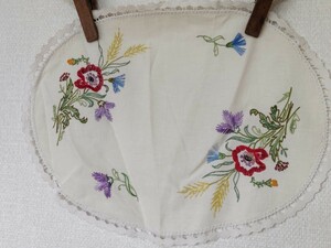  hand embroidery floral print doi Lee France antique Vintage race tablecloth old tool French retro merus Lee miscellaneous goods 
