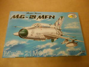 〔全国一律送料340円込〕1/72 R.V.エアクラフト MIG-21 MFN フィッシュベッドJ