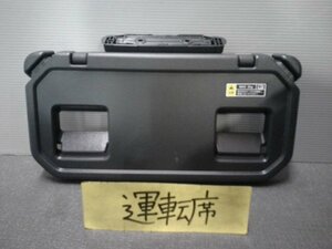 5kurudepa R3年 ジャスティ 5BA-M910F 運転席 シート バック テーブル M900A M910A ルーミー 後期 32945