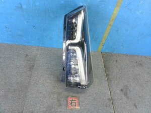 7kurudepa タント 6BA-LA650S 右 テール ランプ ライト 81551-B2440 ＬＥＤ KOITO 220-69075 [ZNo:04023887]