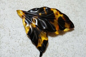 90ps.@ tortoise shell tortoise shell leaf .. brooch Vintage accessory antique ornament 