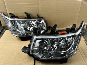 中古三菱デリカD5 CV5W CV2W CV1W純正ヘッドライト, ヘッドランプ 左右セット デリカD5: HID ヘッドライト KOITO 100-87918 (E-1) 