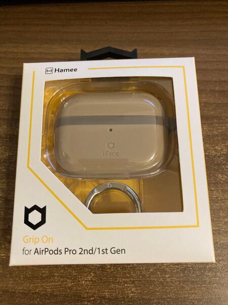 新品未開封 iFace Grip On シリコンケース ベージュ AirPodsPro 第1世代・第2世代用