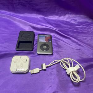 【新品同様】iPod Classic 160GB A1238 バッテリー交換済む新品イヤホン　充電ケーブル　軟質ジュラコン専用ケース付き　条件付け送料無料