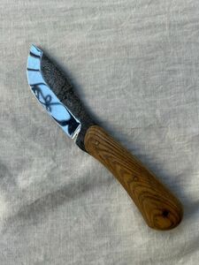 ブッシュクラフトナイフ