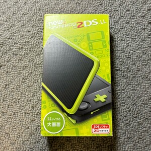 [ new goods unused ]New Nintendo 2DS black lime 