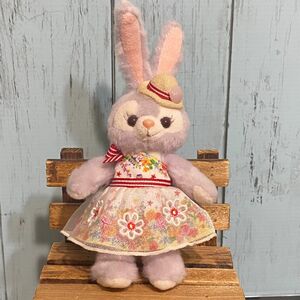 ステラ・ルー ぬいぐるみバッジ ダッフィーのサニーファン 2019 東京ディズニーシー ぬいば