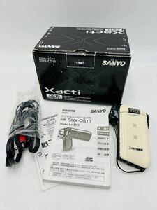 SANYO xacti デジタルムービーカメラ　DMX-CG10