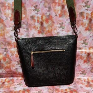 本革ハンドメイド ショルダーバッグ