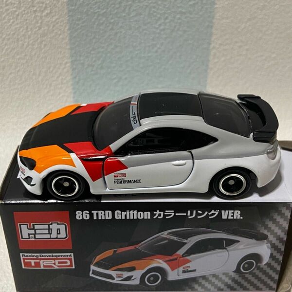 トミカ トヨタ86 TRD GriffonカラーリングVer.