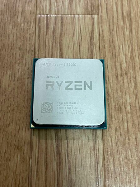 【最安値】AMD Ryzen 3 3200G 4コア 3.6GHz 動作確認済