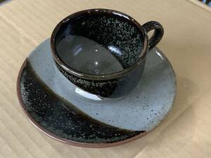 小淵沢焼　町栄窯　コーヒーカップ&ソーサー　40年くらい前