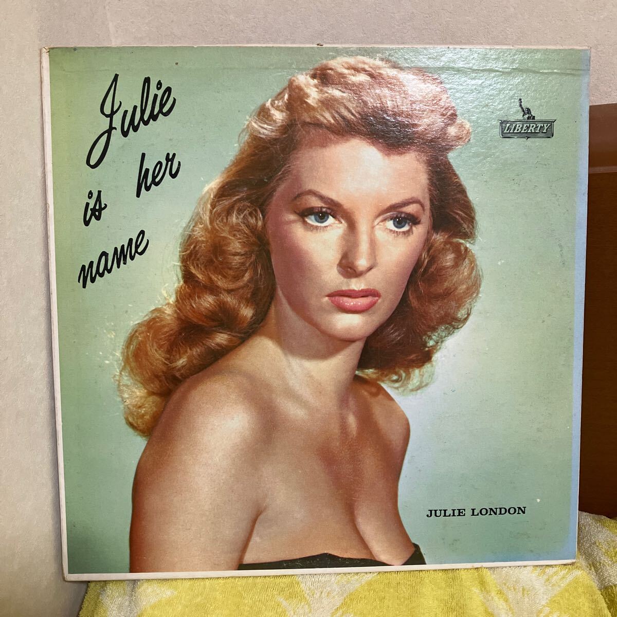 ジュリー ロンドン / Julie is her name / LRP3006 Julie Is Her Name - Wikipedia